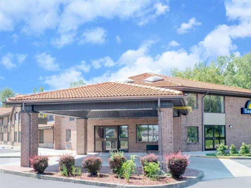 Days Inn By Wyndham Geneva/Finger Lakes Exterior foto